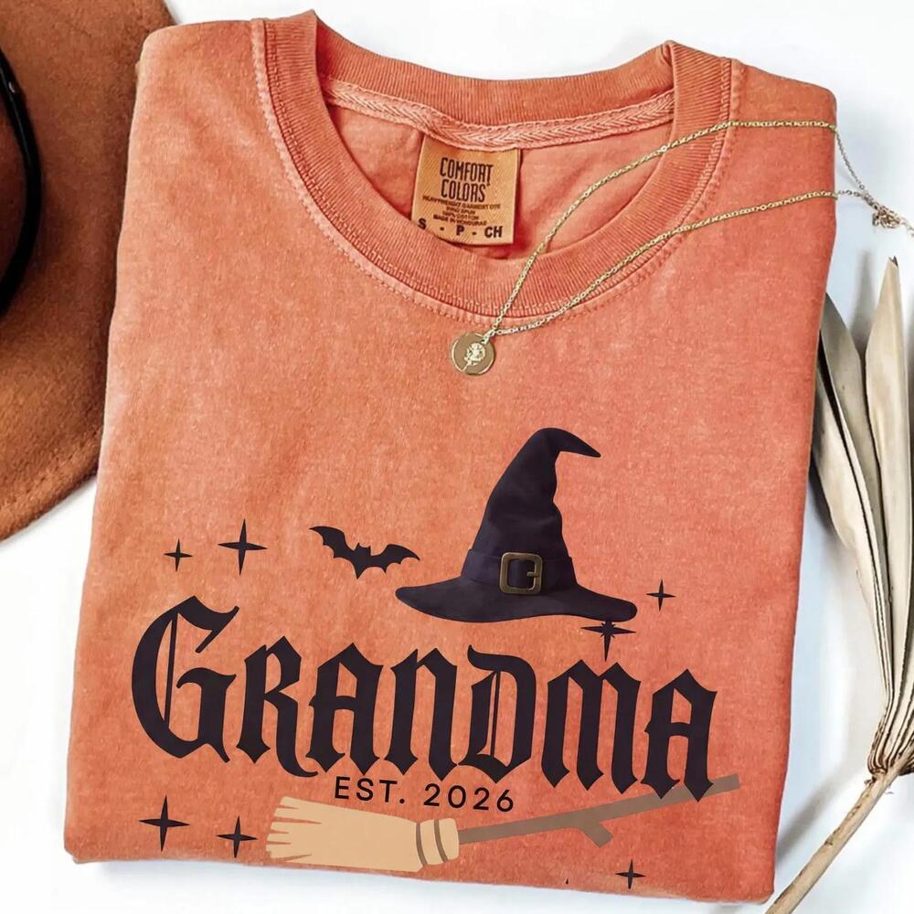 S Grandma Halloween Shirt, Est 2026 Grandma Tee, Witchy Grandmother
